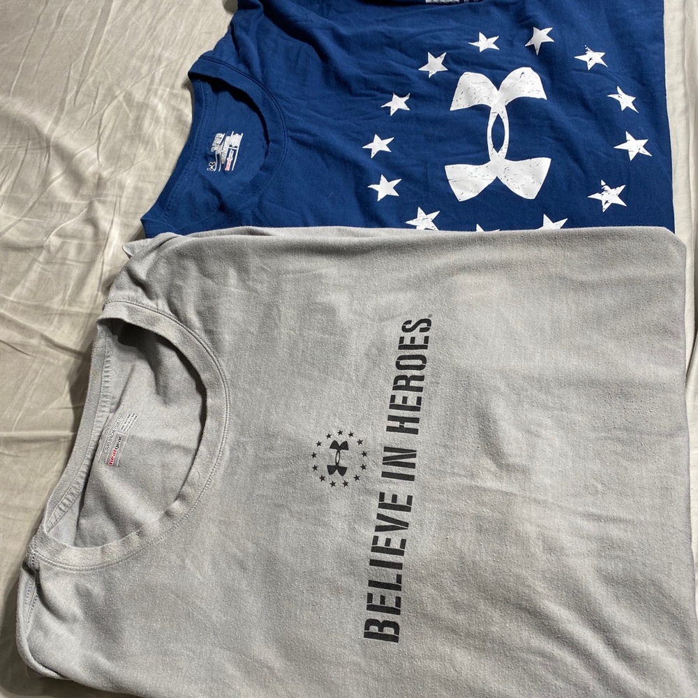 EUC set of two 4XL Under Armour Tees